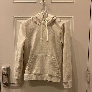 Women's Nike Sportswear Club Fleece Hoodie (Oatmeal Heather, XS)